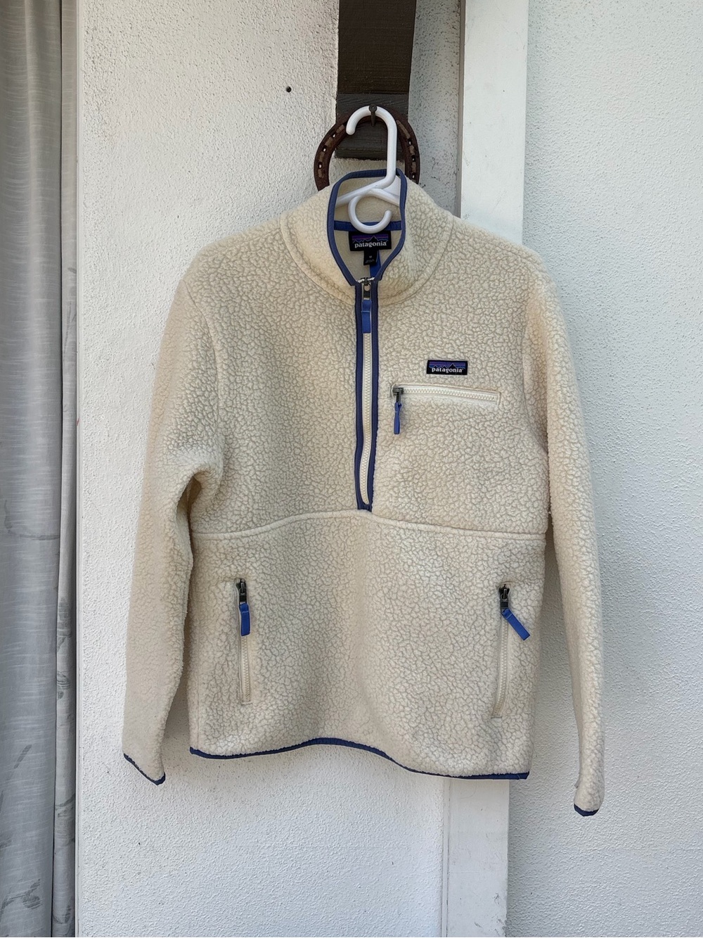 Women's Patagonia Retro Pile Marsupial 1/2 Zip Pullover (Medium)